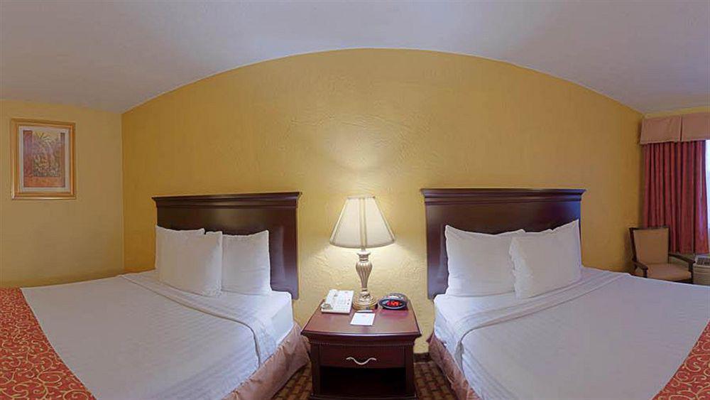 Mai Hana Hotel- Intl Drive, Trademark Collection By Wyndham Williamsburg Екстер'єр фото